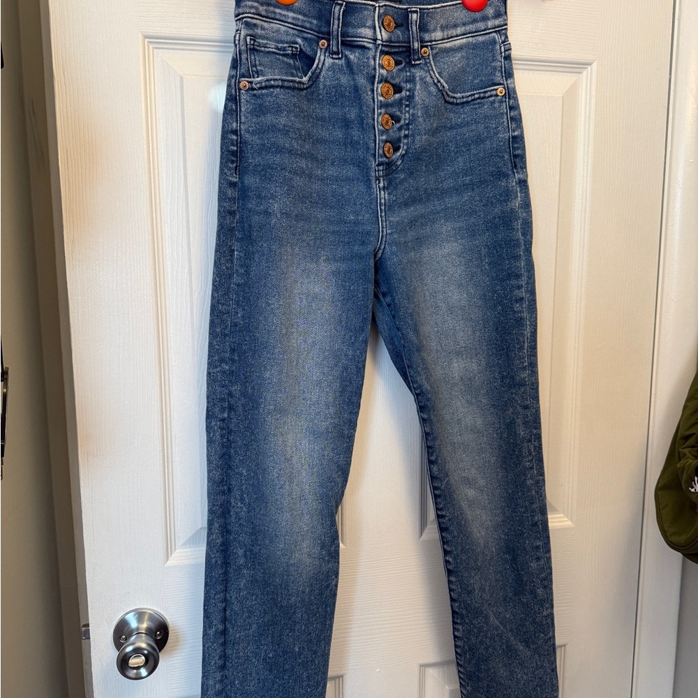 Super High Rise Mom Jeans